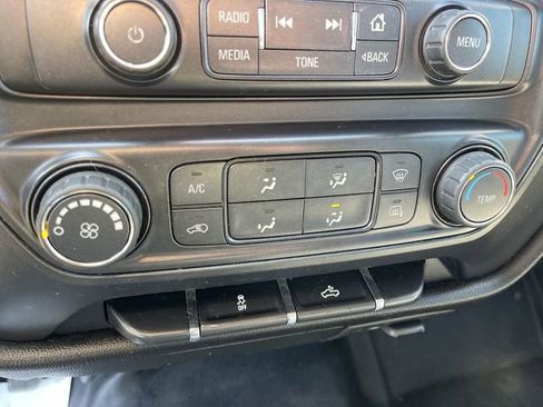 Used 2016 GMC Sierra 1500 2WD Regular Cab image 17