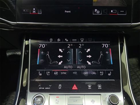 Used 2025 Audi Q7 3.0T Prestige w/ Prestige Package image 27