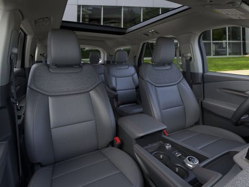 New 2026 Ford Explorer Active w/ Active Comfort Package image 10