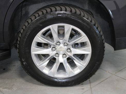 Used 2023 Chevrolet Tahoe Premier image 16