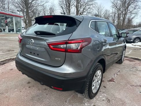 Used 2020 Nissan Rogue Sport S image 5