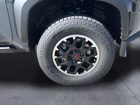 New 2026 Toyota Tacoma TRD Off-Road AWD/4WD image 9