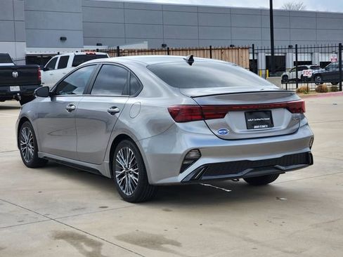 Certified 2023 Kia Forte GT-Line image 5