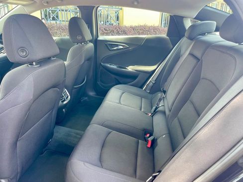Used 2023 Chevrolet Malibu LT FWD image 9