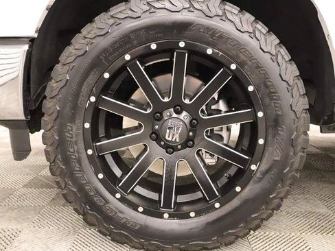 Certified 2023 Ford F150 XLT w/ Equipment Group 301A Mid AWD/4WD image 17