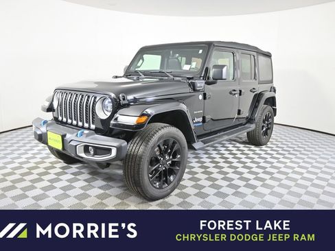 Used 2022 Jeep Wrangler Unlimited Sahara w/ Cold Weather Group image 1