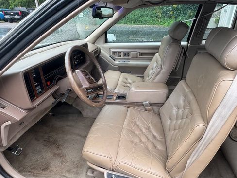 Used 1989 Cadillac Eldorado Coupe FWD image 9