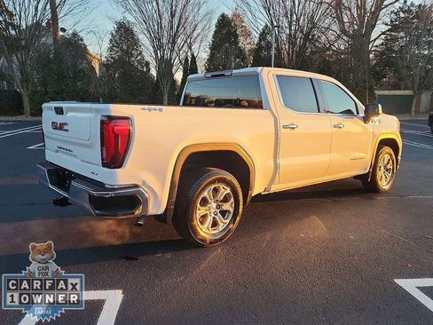 Used 2025 GMC Sierra 1500 SLT image 5
