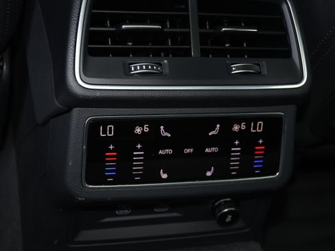 Used 2021 Audi A6 3.0T allroad Premium Plus w/ Executive Package AWD/4WD image 18