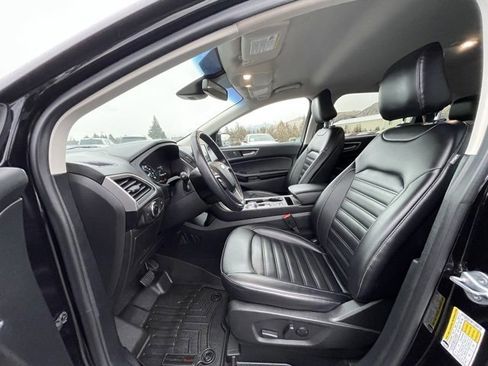 Used 2023 Ford Edge SEL image 7