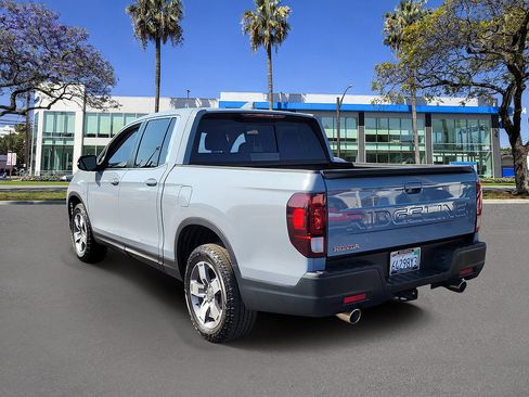 Used 2024 Honda Ridgeline RTL image 3