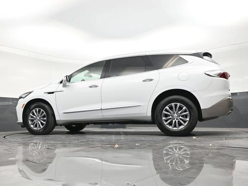 Used 2023 Buick Enclave Essence FWD image 22
