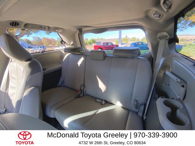 Used 2011 Toyota Sienna Limited w/ Premium Pkg AWD/4WD image 24