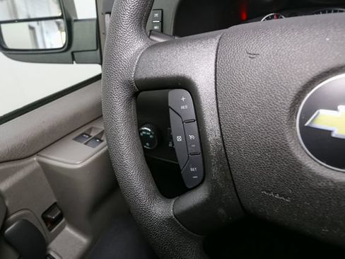Used 2024 Chevrolet Express 2500 w/ Driver Convenience Package RWD image 23