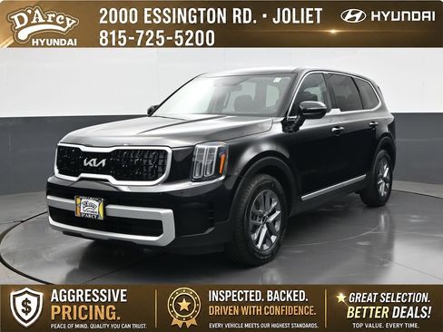Used 2024 Kia Telluride LX AWD/4WD image 1