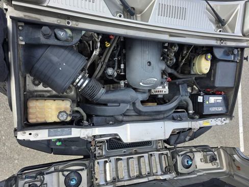 Used 2004 HUMMER H2 image 36