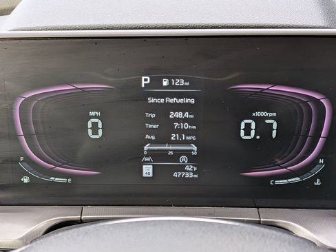 Certified 2023 Kia Telluride S w/ S Sunroof Package image 17