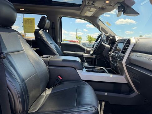 Used 2019 Ford F350 Lariat w/ Lariat Ultimate Package AWD/4WD image 33