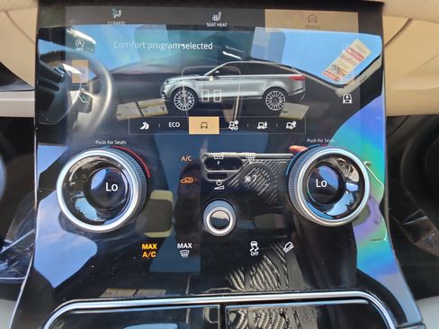 Used 2021 Land Rover Range Rover Velar R-Dynamic S AWD/4WD image 21