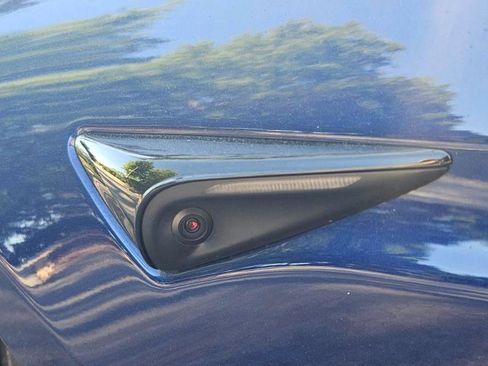 Used 2024 Tesla Model S Plaid image 31