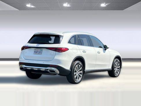 Used 2023 Mercedes-Benz GLC 300 image 8