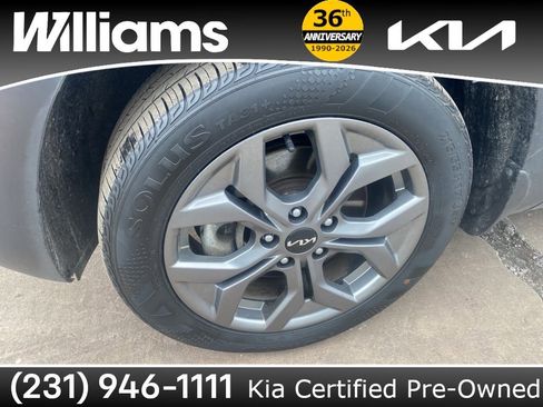 Used 2024 Kia Seltos S image 7