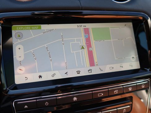 Used 2019 Jaguar XJ R-Sport RWD image 31