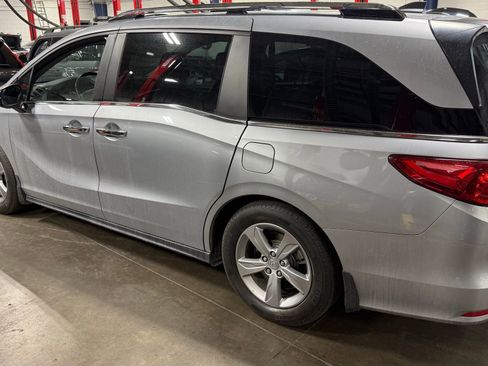 Used 2018 Honda Odyssey EX-L image 6