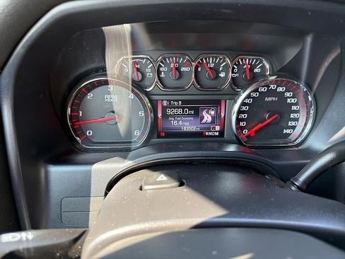 Used 2015 GMC Sierra 1500 SLE w/ SLE Value Package AWD/4WD image 25