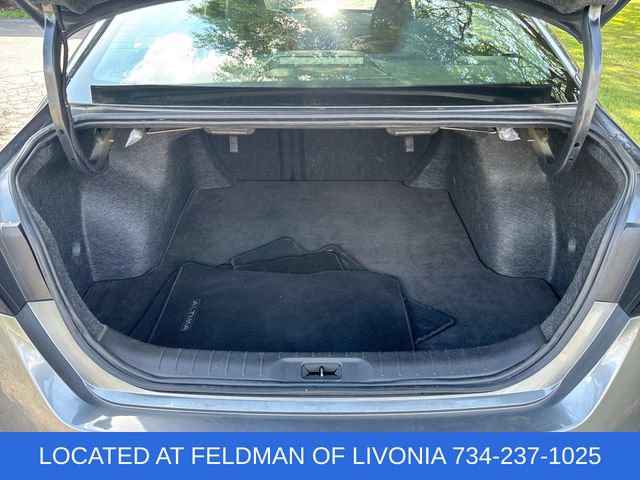 Used 2024 Nissan Altima 2.5 SV FWD image 23