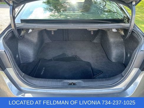 Used 2024 Nissan Altima 2.5 SV FWD image 23