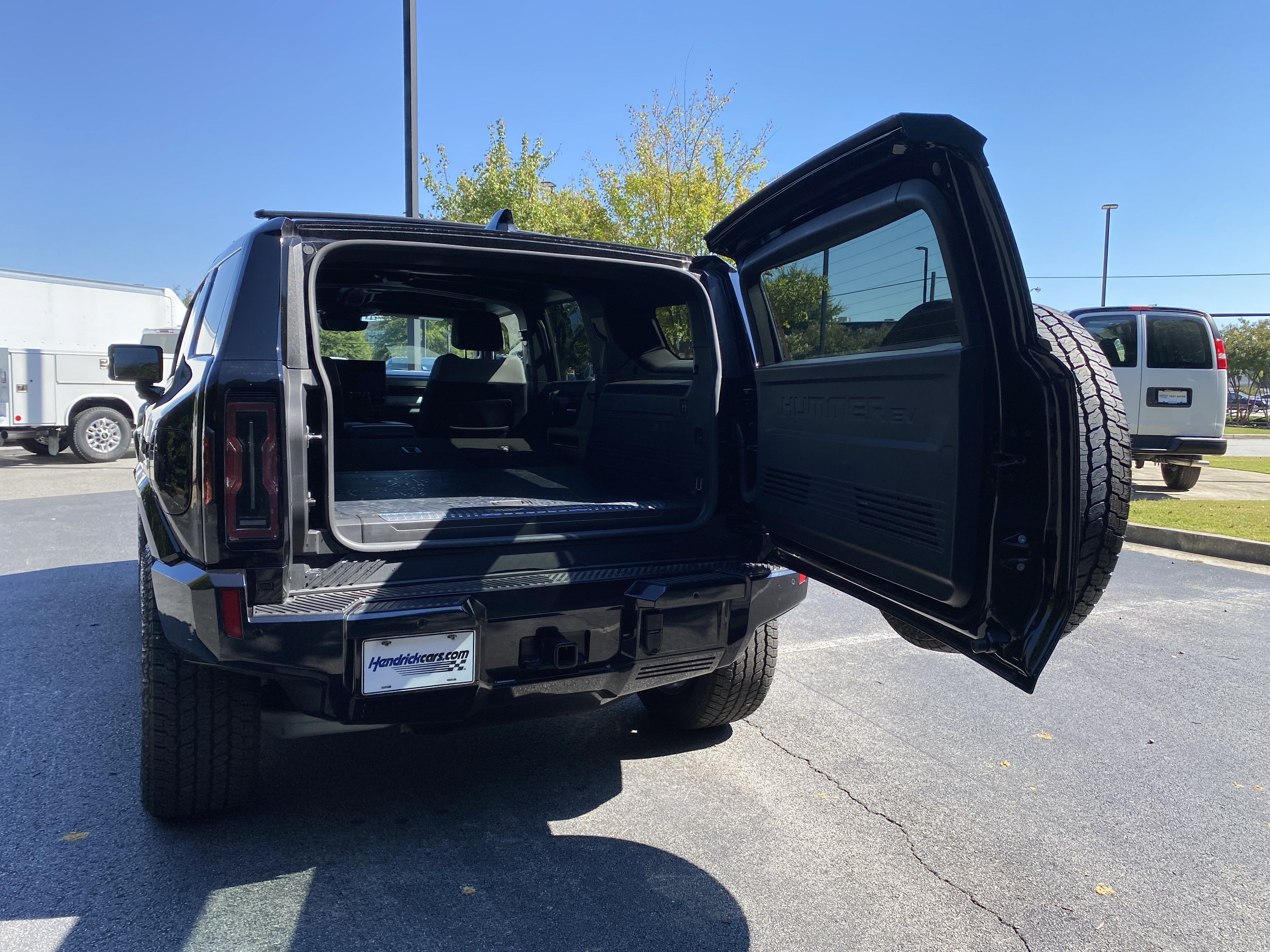 Used 2025 GMC Hummer EV 2X AWD/4WD image 11