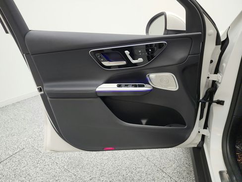 Certified 2026 Mercedes-Benz GLC 300 image 12