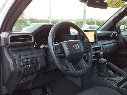 Used 2024 Toyota Tacoma SR image 16