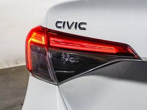 Used 2022 Honda Civic LX image 11