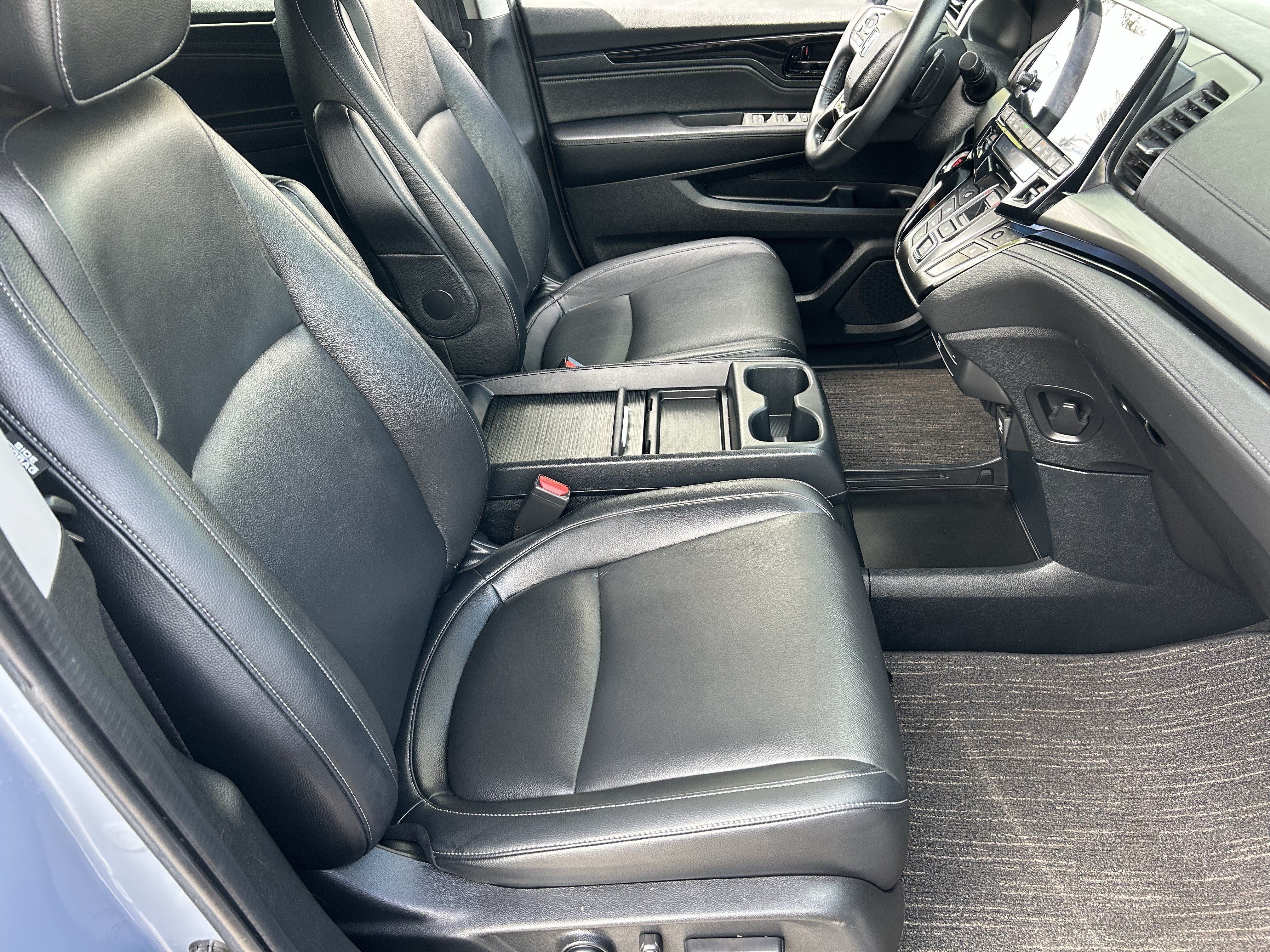 Used 2023 Honda Odyssey Touring image 9