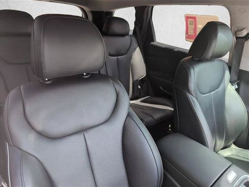 Used 2022 Hyundai Santa Fe Limited w/ Cargo Package FWD image 25