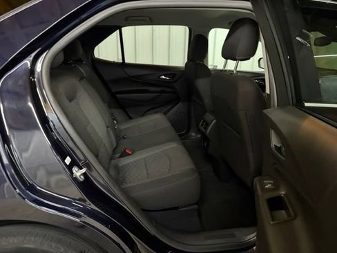 Used 2021 Chevrolet Equinox LT FWD image 19