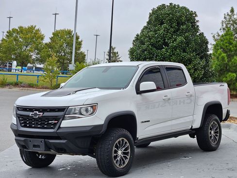 Used 2018 Chevrolet Colorado ZR2 image 3