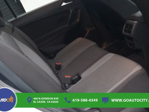 Used 2020 Volkswagen Tiguan S FWD image 11
