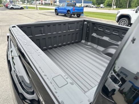 New 2025 Chevrolet Colorado Z71 w/ Technology Package image 14