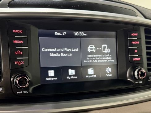 Used 2020 Kia Sorento EX image 17