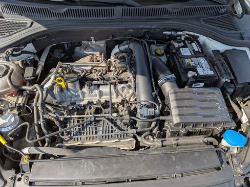 Used 2019 Volkswagen Jetta SE FWD image 39