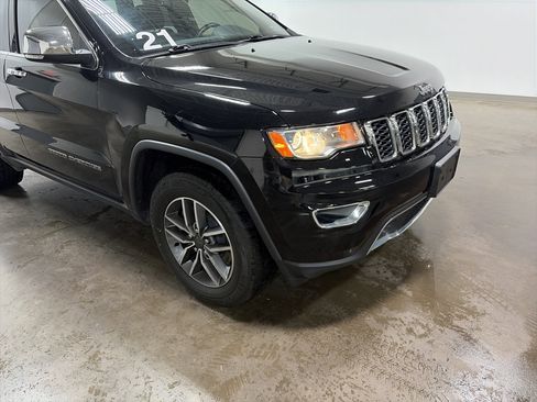Used 2021 Jeep Grand Cherokee Limited AWD/4WD image 38