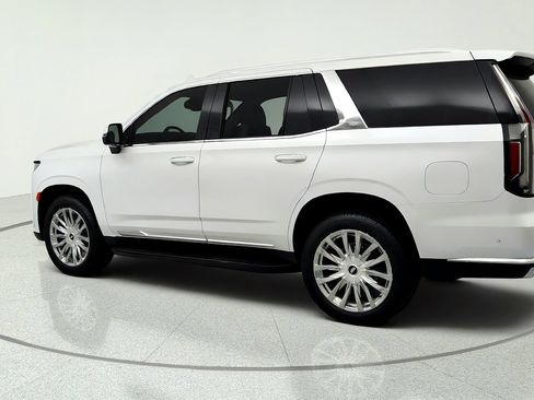 Certified 2022 Cadillac Escalade Premium Luxury AWD/4WD image 3