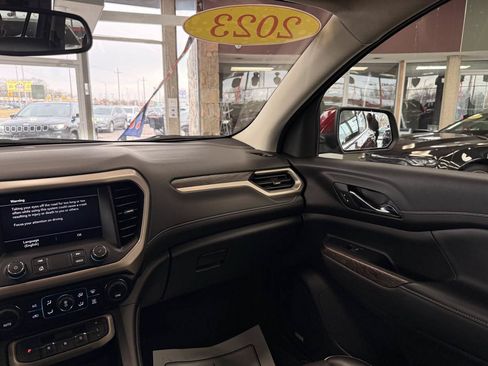 Used 2023 GMC Acadia Denali FWD image 42