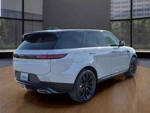 New 2026 Land Rover Range Rover Sport SE image 15