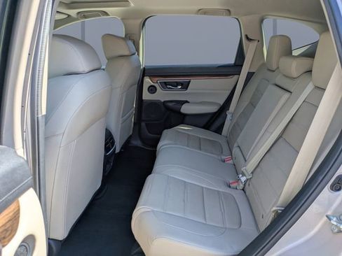 Used 2018 Honda CR-V Touring image 14