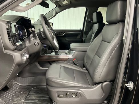 New 2026 GMC Sierra 1500 SLT AWD/4WD image 12