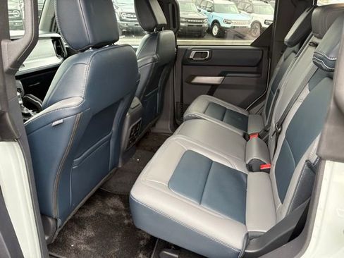 Used 2022 Ford Bronco Outer Banks image 31